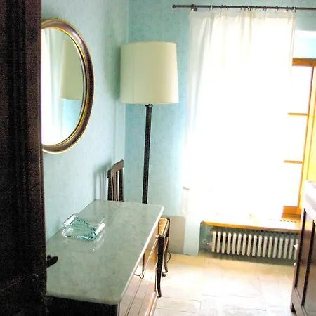6 Bedrooms With Shared Pool Jacuzzi And Enclosed Garden At 4 Km Away From The Beach فيلة